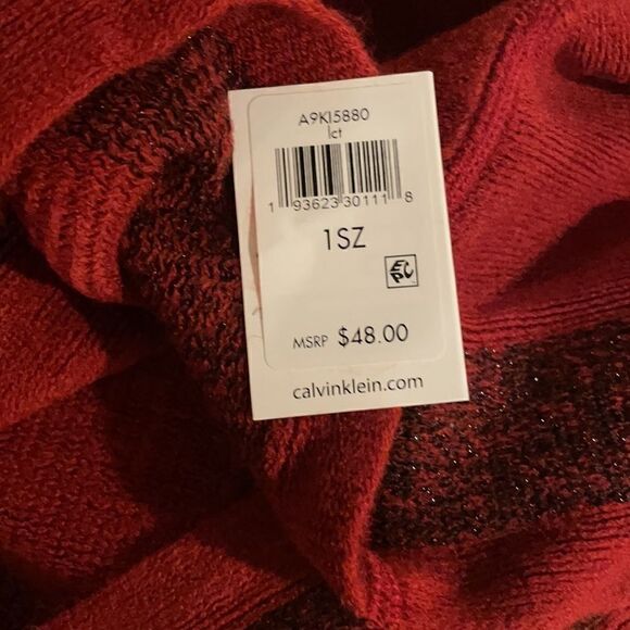 Calvin Klein Infinity Loop Scarf - Picture 3 of 7